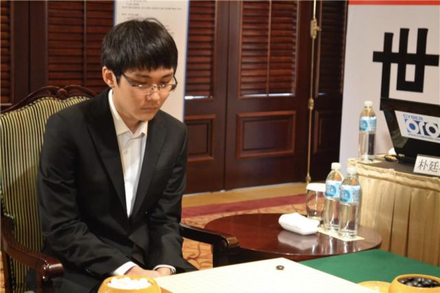 2050围棋人机大赛，跟世界冠军朴廷桓一起与天壤AI纹秤论道